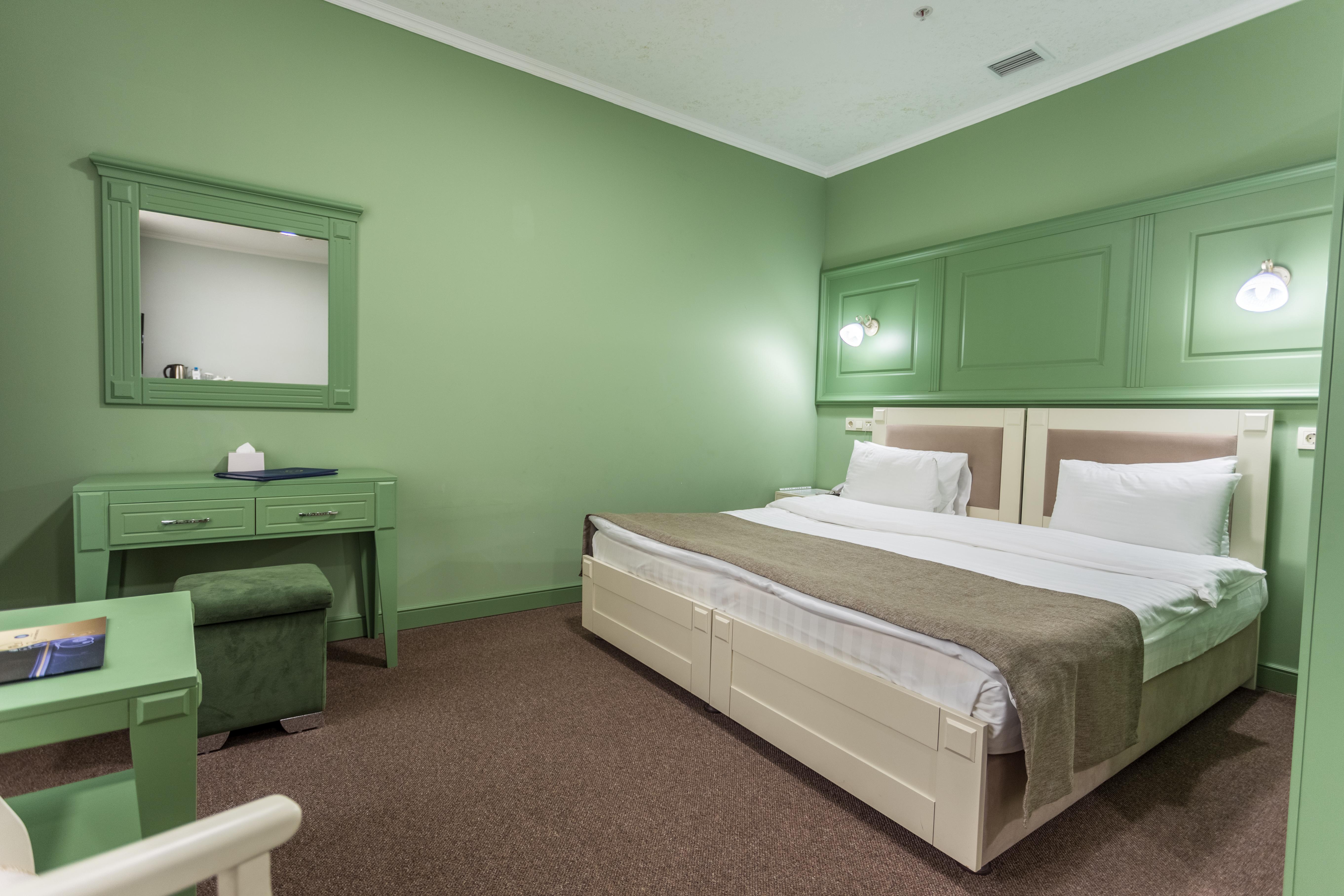 Grand Sapphire Hotel Алма Ата Екстериор снимка